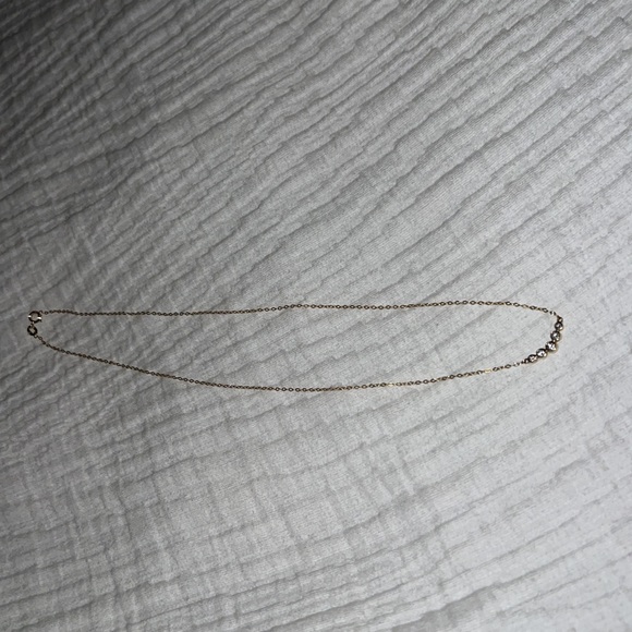 Graduated Pendant Necklace - Picture 11 of 12